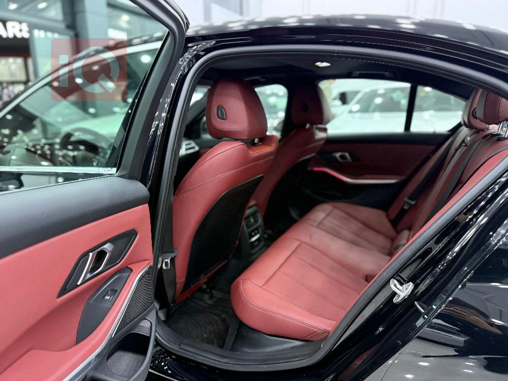 بي ام دبليو الفئة 3